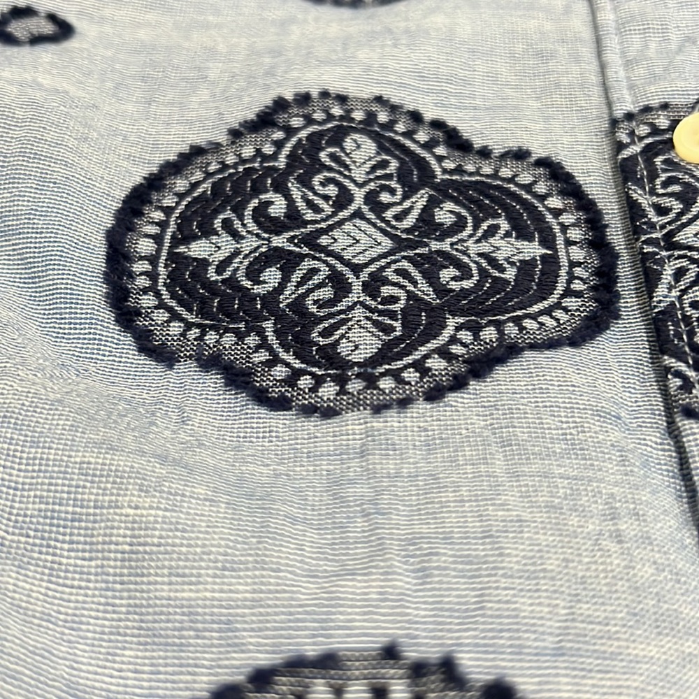 Blue patterned button down - Picture 2 of 4